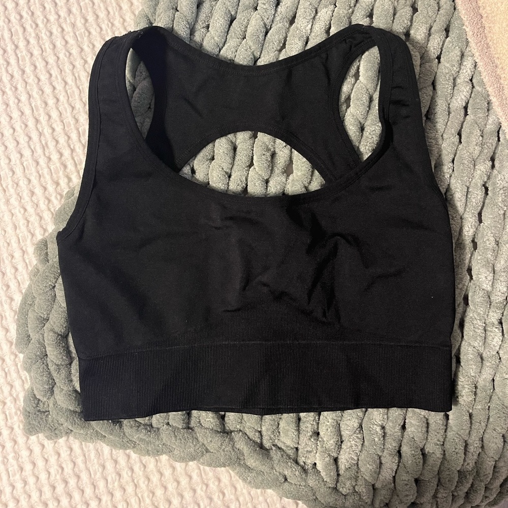 NVGTN black sports bra